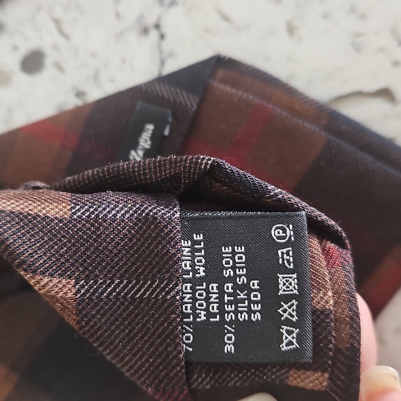 Ermenegildo Zegna Brown, Cream, Black, And Red Pattern Wood And Silk Tie - EUC - Picture 4 of 5